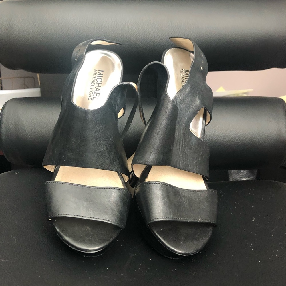 Black MICHAEL Michael Kors Carla Platform